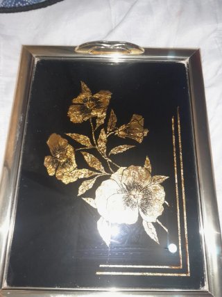 Bandeja decorativa flores doradas