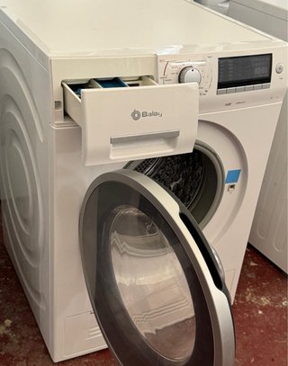 LAVADORA SECADORA BALAY DE 7 + 4 KILOS