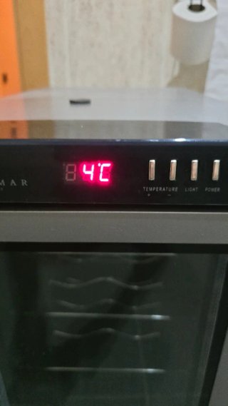 Vinoteca VEGAMAR