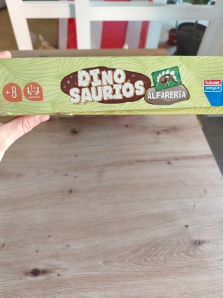 Juego Alfarería escayola Dinosaurios Falomir