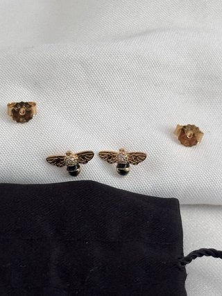 Pendientes Abeja