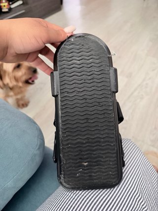 Bota Ortopédica Negra Ajustable talla 1 (32-38)