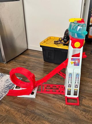 Pista de coches con bucle