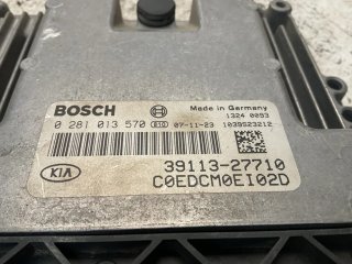 Centralita Motor KIA Ceed 07-14