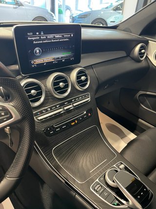 Mercedes-Benz Clase C 220 coupe Amg