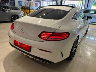Mercedes-Benz Clase C 220 coupe Amg