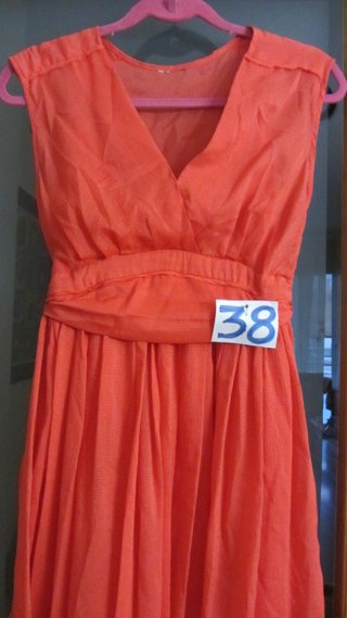Vestido fiesta lentejuelas beige/plata T.38