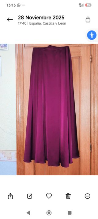Falda elegante morada talla S