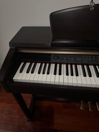 Piano yamaha clavinova clp 170