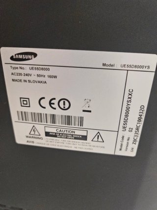 Televisión Samsung Negra y Plateada