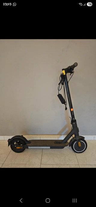 Patinete Eléctrico Xiaomi modelo essencial