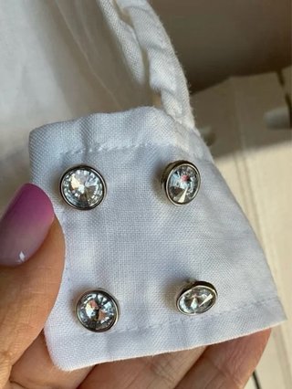 Camicia OLTRE bianca in ramie con bottoni gioiello