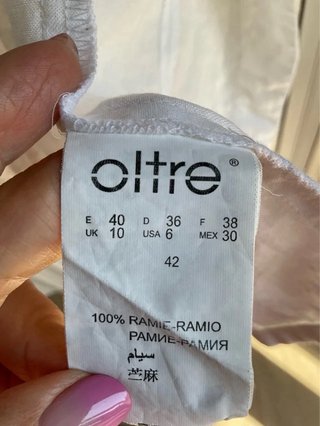 Camicia OLTRE bianca in ramie con bottoni gioiello