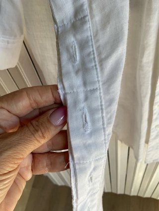 Camicia OLTRE bianca in ramie con bottoni gioiello