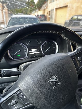 Peugeot Traveller 2018 150cv