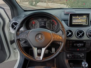 Mercedes-Benz clase b 180 cdi 2012