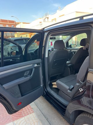 Volkswagen Touran 2009