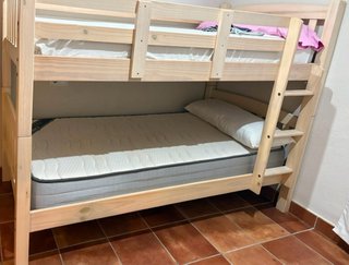 Struttura letto a castello in pino di Ikea