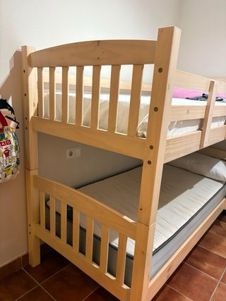 Struttura letto a castello in pino di Ikea