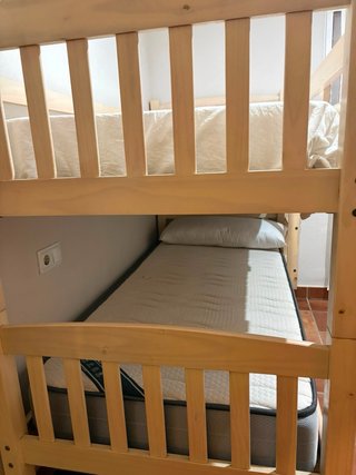 Struttura letto a castello in pino di Ikea
