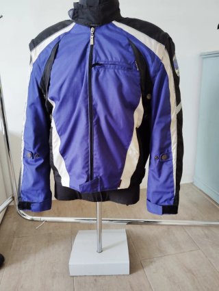 Chaqueta Clover Azul y Negra