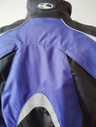 Chaqueta Clover Azul y Negra