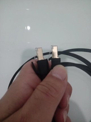 Cable Cat8 Ethernet Dorado. 2 metros