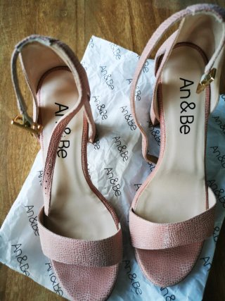Sandalias An&Be de color rosa