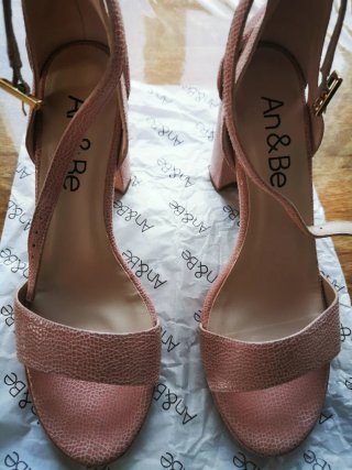 Sandalias An&Be de color rosa