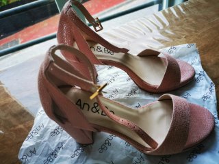 Sandalias An&Be de color rosa