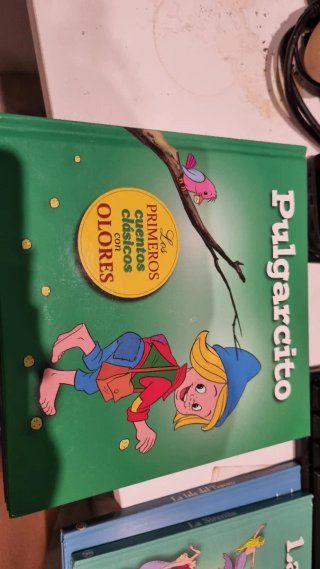 Colección los primeros cuentos clásicos con olores