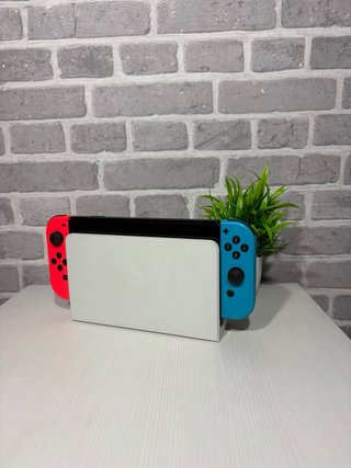 Nintendo Switch OLED Completa