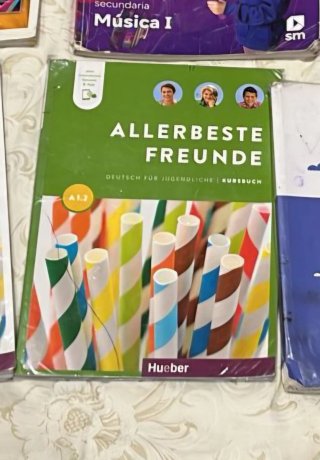 Libros 2°ESO 12 euros cada uno