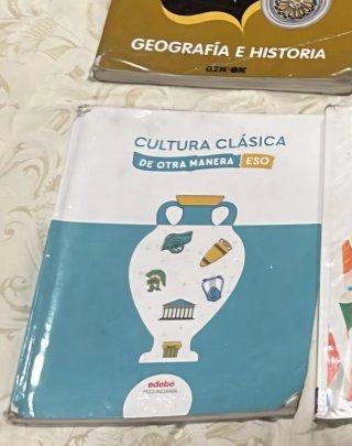 Libros 2°ESO 12 euros cada uno