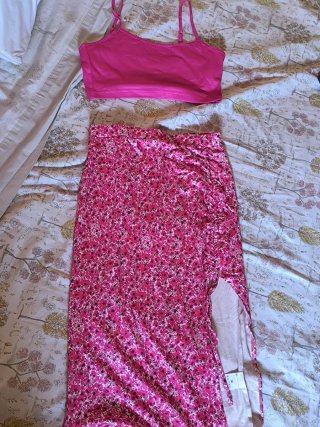 Conjunto Top y Falda Floral Rosa