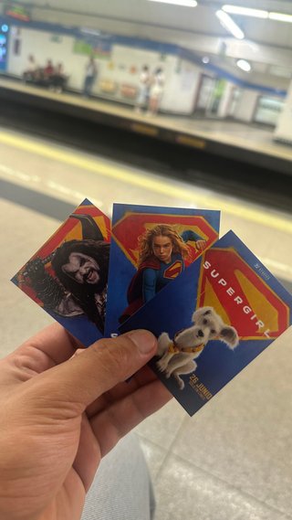 Tarjetas Fancards Supergirl Cinesa