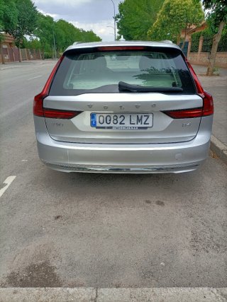 Volvo V90 2021