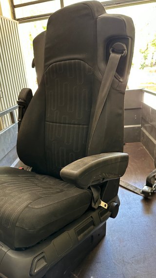 Asiento conductor Mercedes Actros