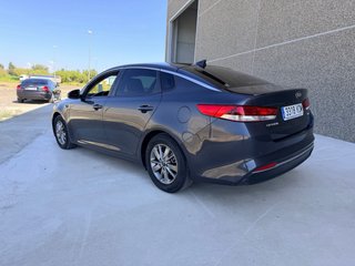 KIA Optima 2017