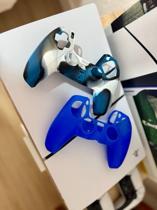 Playstation 5 Slim 1TB Blanca con lectora de juego