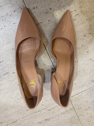 Zapatos tacón beige