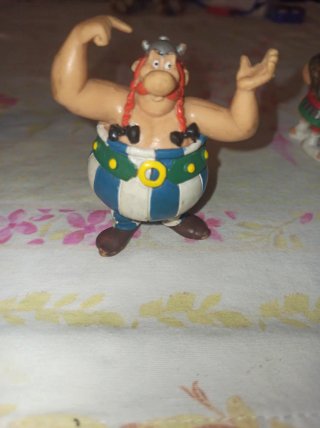 Figuras PVC Obélix, Galo y Romano