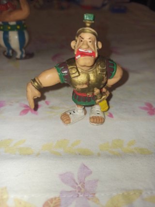 Figuras PVC Obélix, Galo y Romano