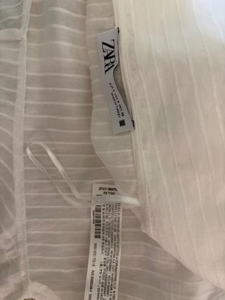 Conjunto Coquette: Blusa Blanca y Falda
