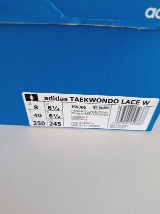 Zapatillas Adidas Blancas y Rosas