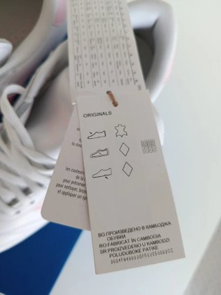 Zapatillas Adidas Blancas y Rosas