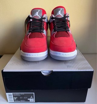 Jordan 4 Toro Bravo Talla 43