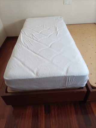 2 colchones + 2 Bases de somier + 2 base de madera