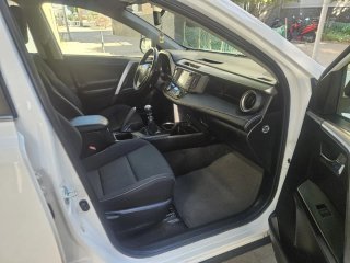 Toyota RAV4 2016