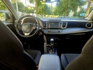 Toyota RAV4 2016